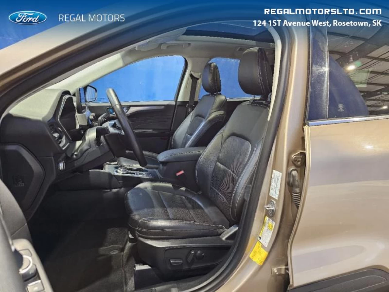 2021 Ford Escape Titanium AWD Main Image