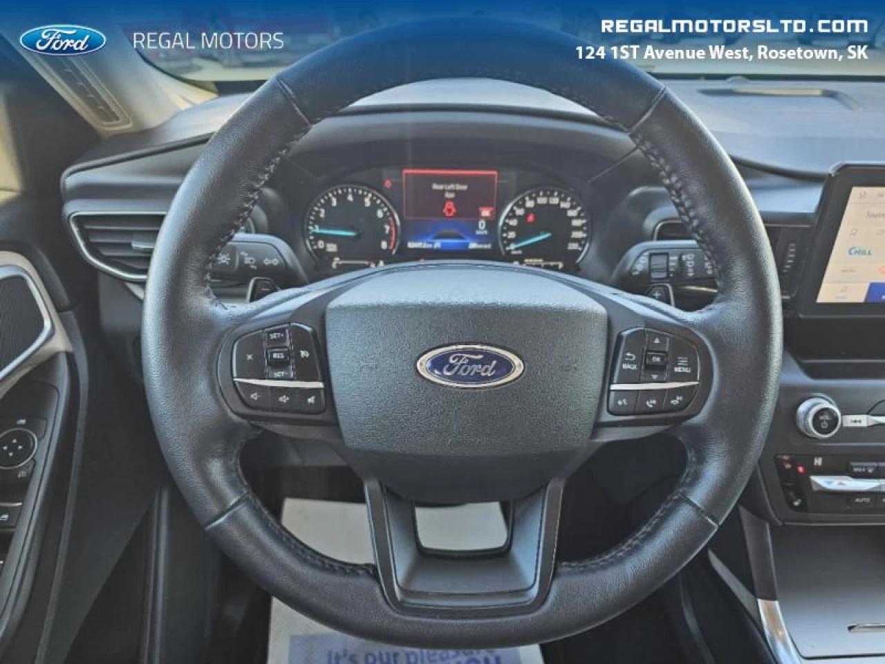 2020 Ford Explorer XLT Main Image