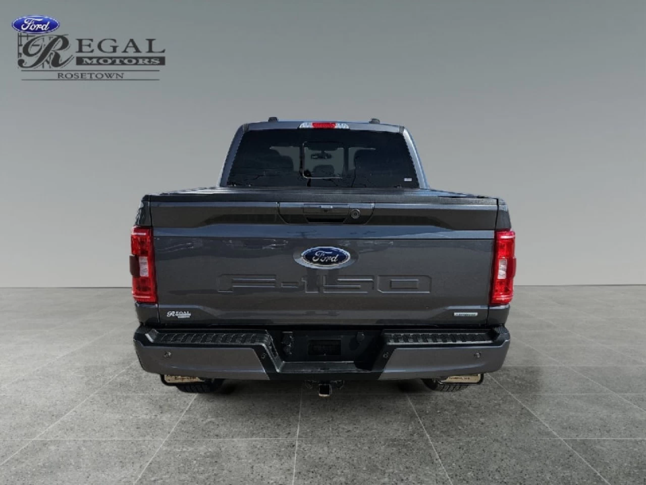 2021 Ford F-150 XLT Main Image